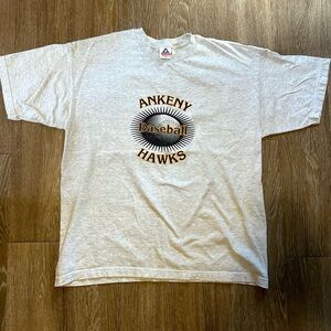 Vintage 1999 Ankeny Hawks baseball t-shirt
